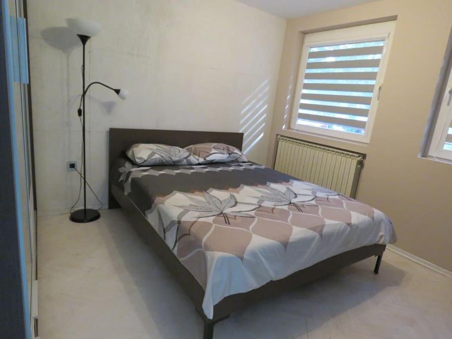 Apartment Aneta's Groundfloor Near Park *